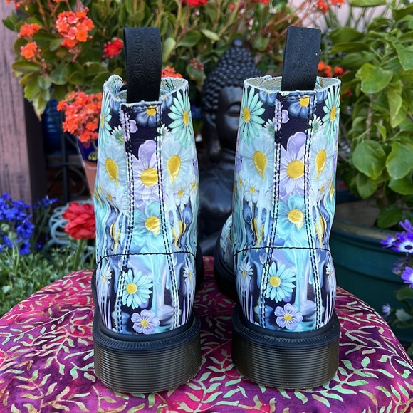Dr. Martens Pascal Blue Slime Paint Drip Floral Boots - Picture 13 of 17